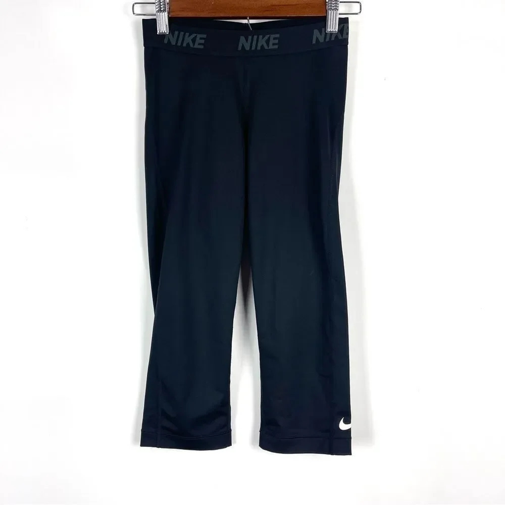 Nike Dri-Fit Black Training Capri Work Out Leggings Women's Size Small